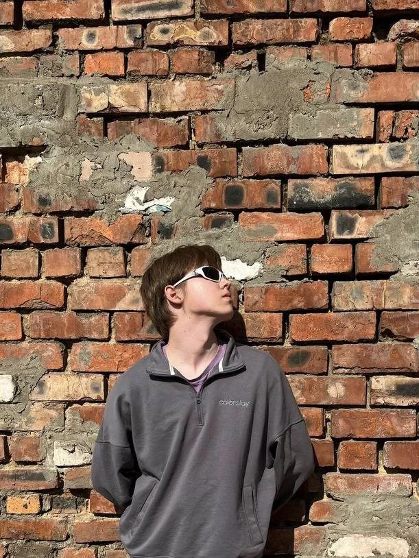 Кейс: Солнцезащитные очки.